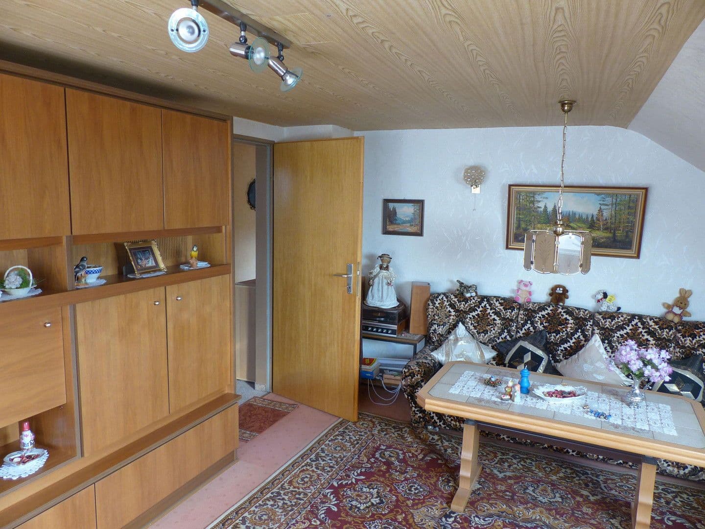 Prodej domu 262 m², pozemek 465 m², Ansbach-Meinhardswinden, Bavorsko Prodej domu 262 m², pozemek 465 m², Ansbach-Meinhardswinden, Bavorsko