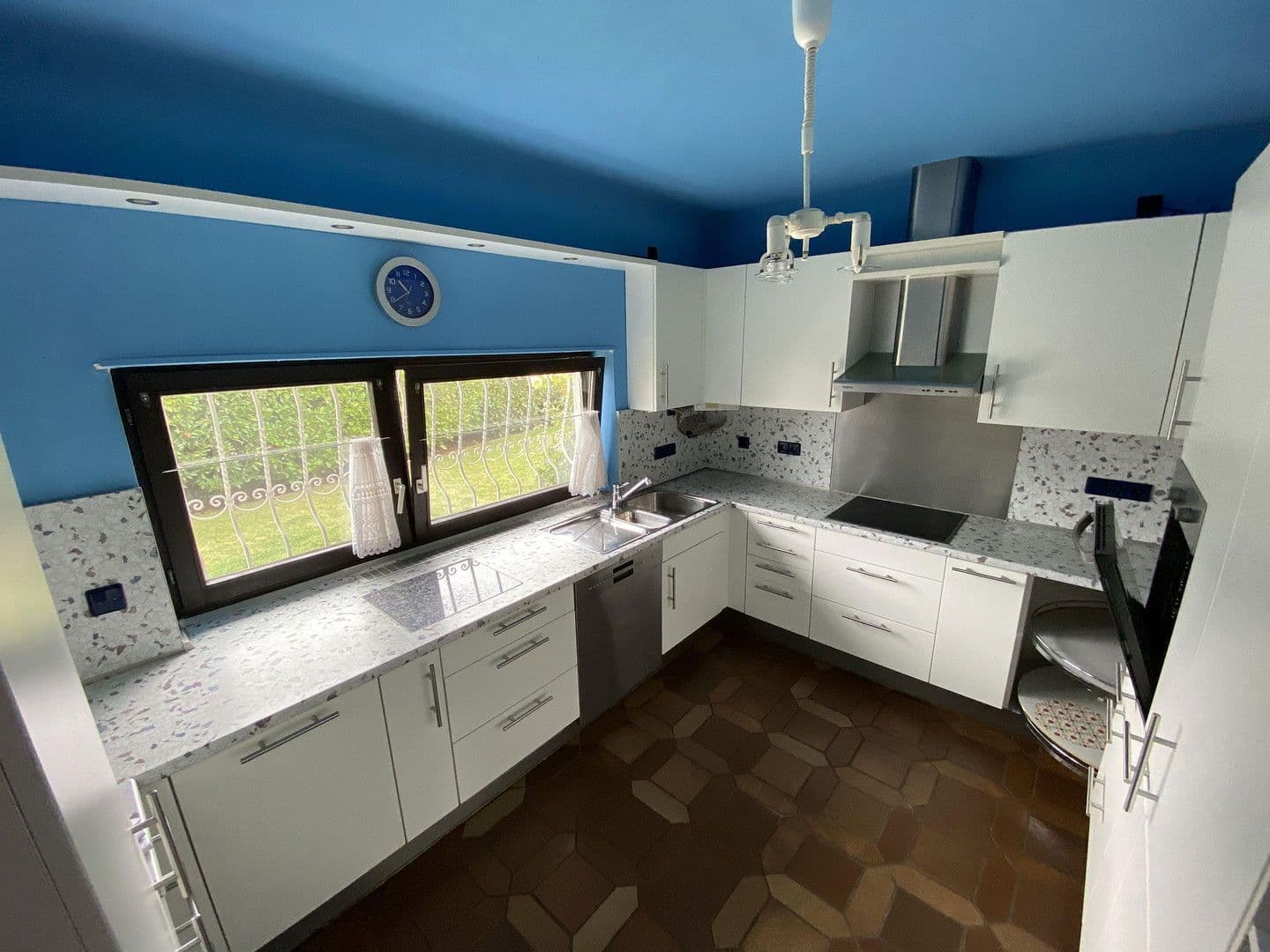 Prodej domu 328 m², pozemek 840 m², Waldmohr, Porýní-Falc Prodej domu 328 m², pozemek 840 m², Waldmohr, Porýní-Falc