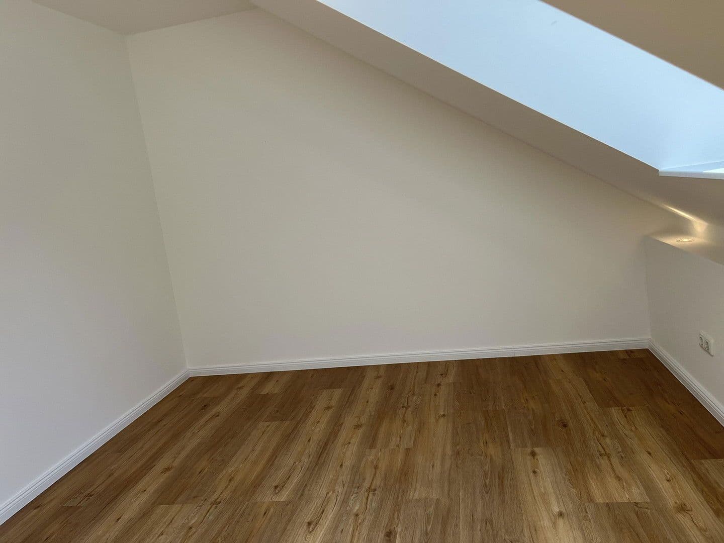 Prodej bytu 5+1 170 m², Bremer Straße 155a, Buchholz in der Nordheide, Dolní Sasko Prodej bytu 5+1 170 m², Bremer Straße 155a, Buchholz in der Nordheide, Dolní Sasko