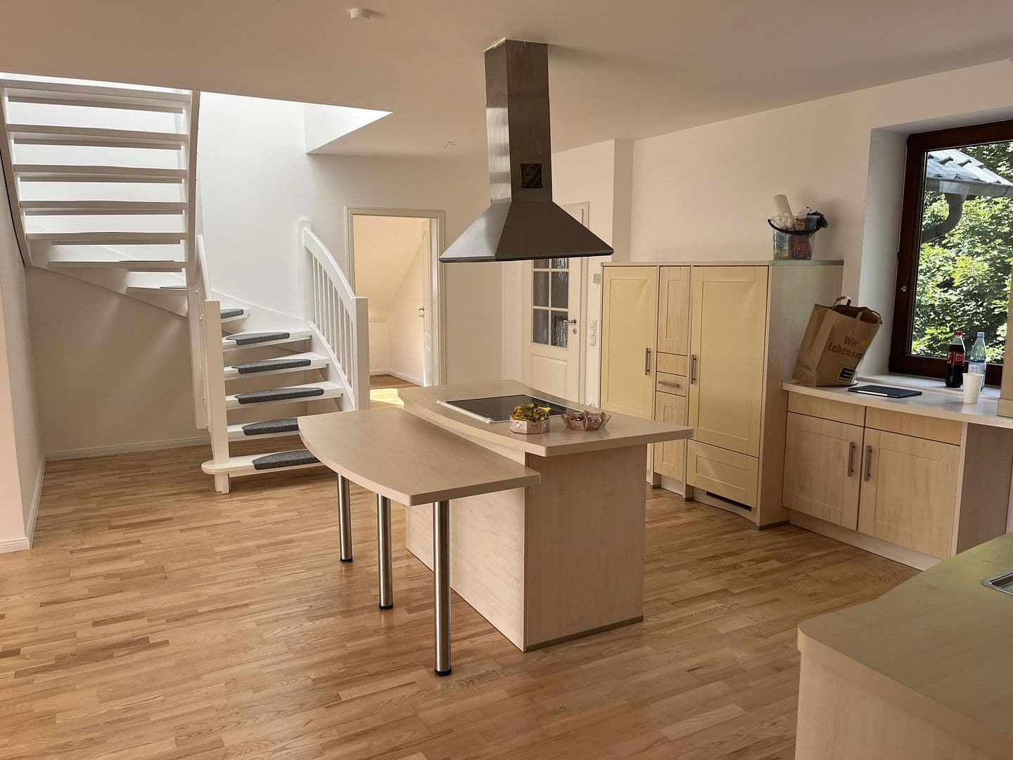 Prodej bytu 5+1 170 m², Bremer Straße 155a, Buchholz in der Nordheide, Dolní Sasko Prodej bytu 5+1 170 m², Bremer Straße 155a, Buchholz in der Nordheide, Dolní Sasko