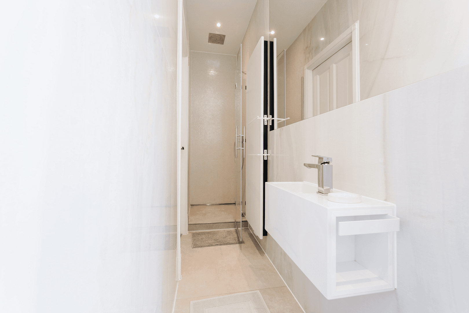 Pronájem bytu 5+1 165 m², Rumfordstraße 6, München, Bavorsko Pronájem bytu 5+1 165 m², Rumfordstraße 6, München, Bavorsko