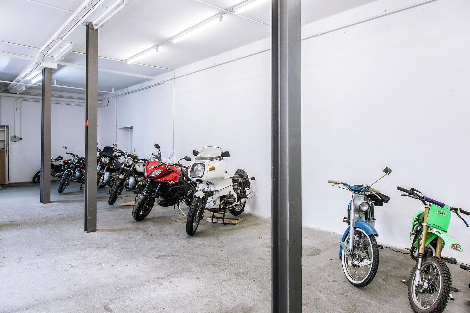 Pronájem nebytového prostoru 190 m², Schiltachstraße 28/3, Schramberg, Bádensko-Württembersko Pronájem nebytového prostoru 190 m², Schiltachstraße 28/3, Schramberg, Bádensko-Württembersko