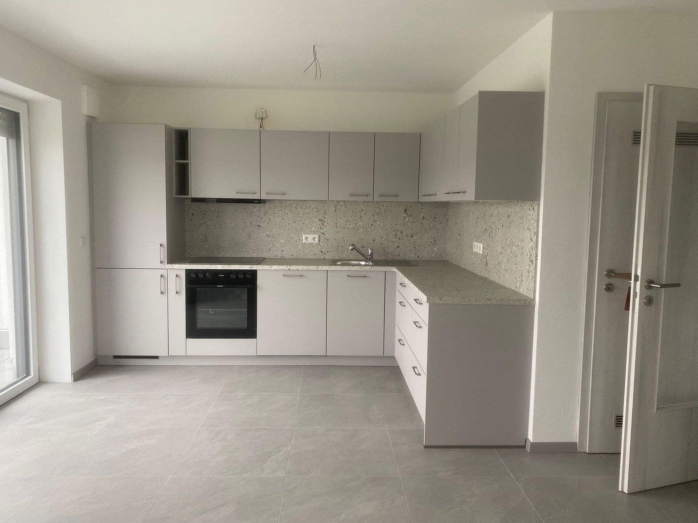 Pronájem bytu 3+1 80 m², Schwandorf, Bavorsko Pronájem bytu 3+1 80 m², Schwandorf, Bavorsko