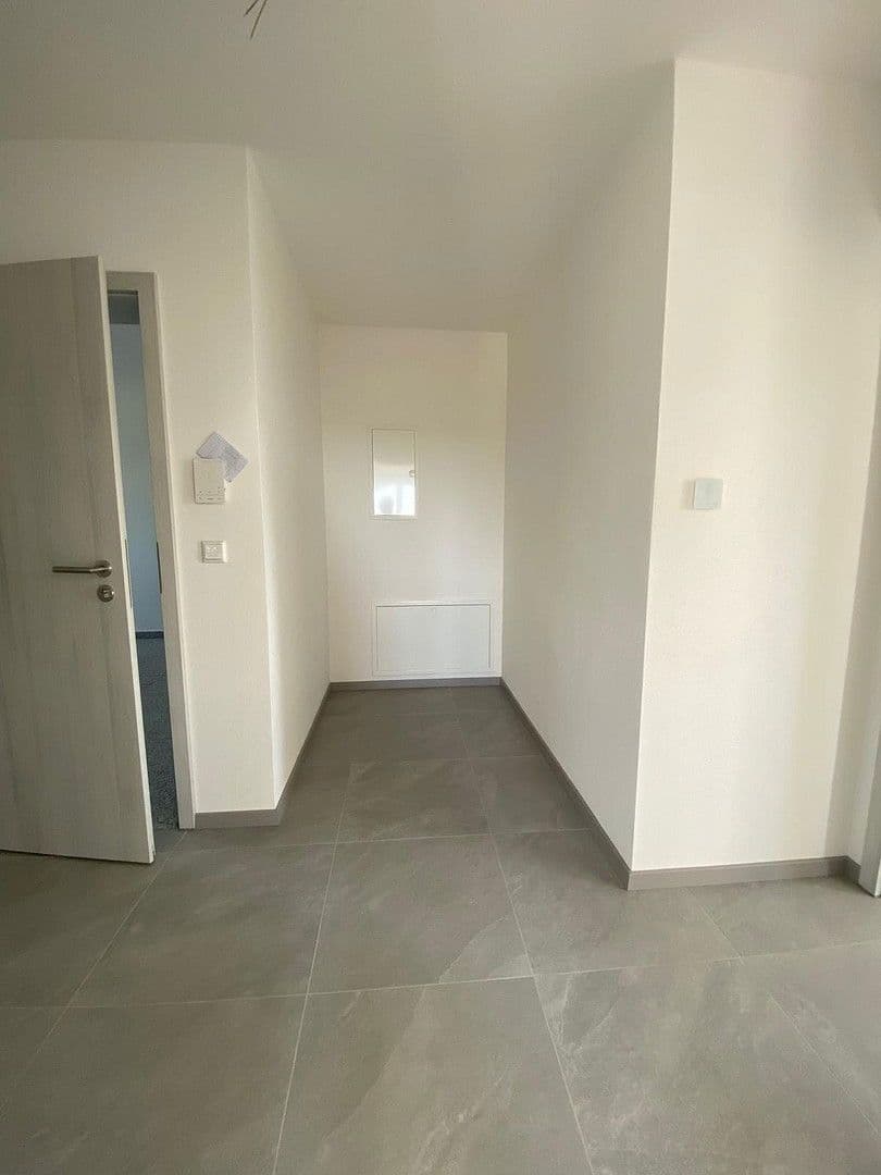 Pronájem bytu 3+1 80 m², Schwandorf, Bavorsko Pronájem bytu 3+1 80 m², Schwandorf, Bavorsko