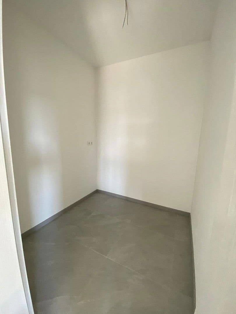 Pronájem bytu 3+1 80 m², Schwandorf, Bavorsko Pronájem bytu 3+1 80 m², Schwandorf, Bavorsko