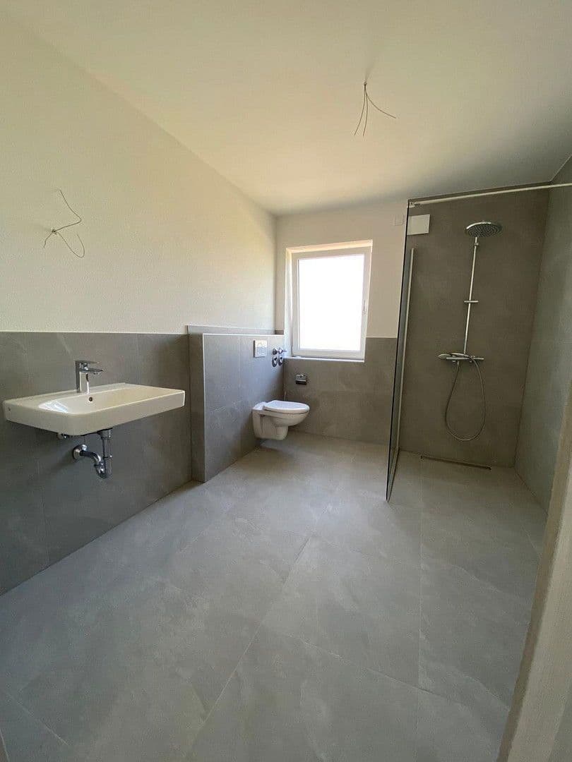 Pronájem bytu 3+1 80 m², Schwandorf, Bavorsko Pronájem bytu 3+1 80 m², Schwandorf, Bavorsko