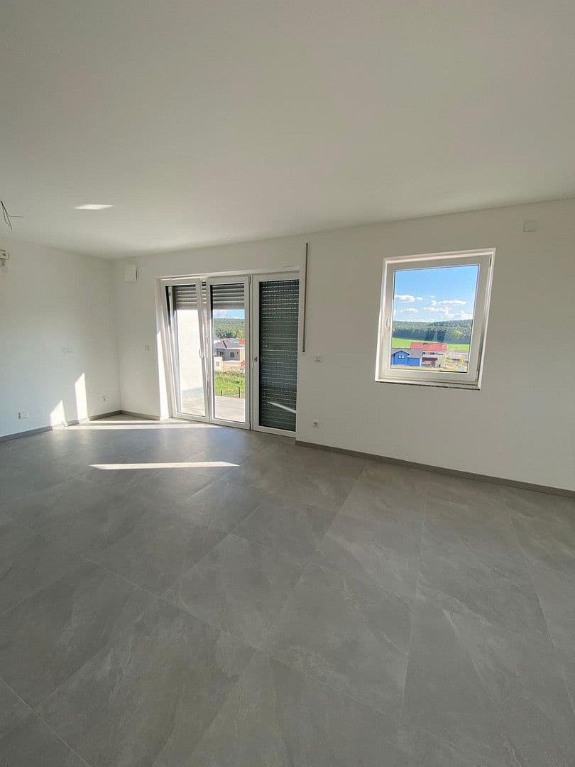 Pronájem bytu 3+1 80 m², Schwandorf, Bavorsko Pronájem bytu 3+1 80 m², Schwandorf, Bavorsko