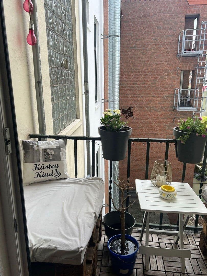 Pronájem bytu 4+1 107 m², Bremen, Bremen Pronájem bytu 4+1 107 m², Bremen, Bremen