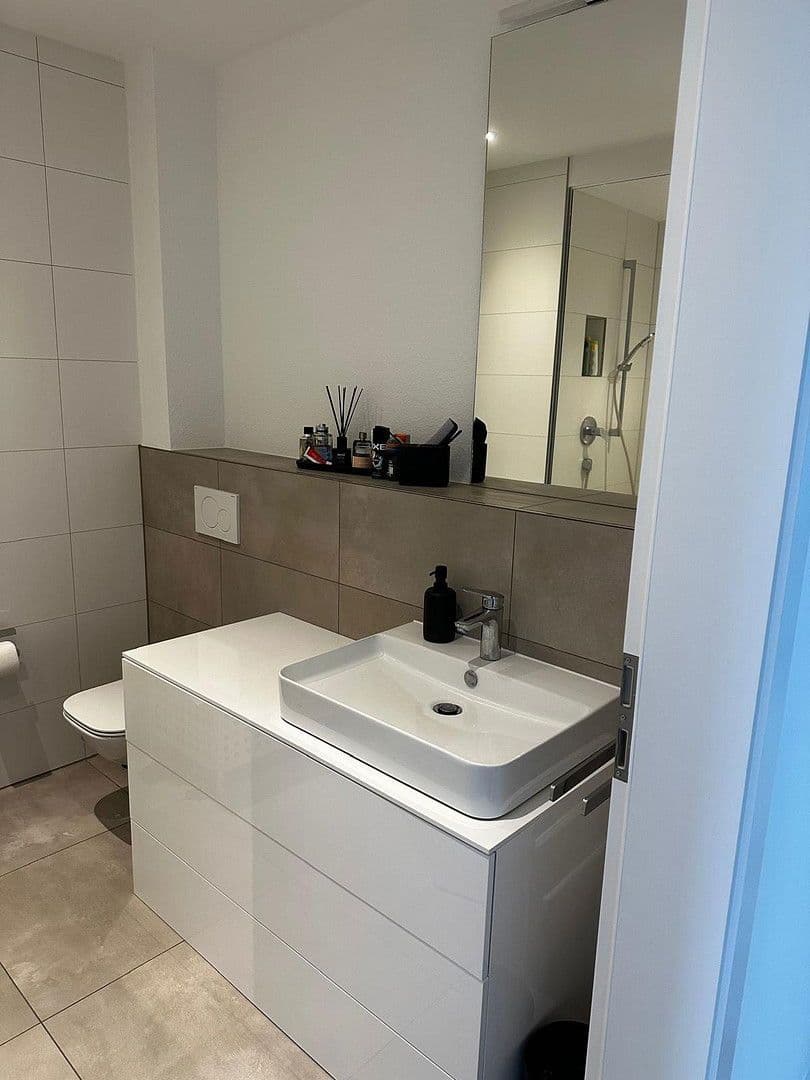 Pronájem bytu 5+1 108 m², Waldstr. 12, Fischbachtal, Hessen Pronájem bytu 5+1 108 m², Waldstr. 12, Fischbachtal, Hessen