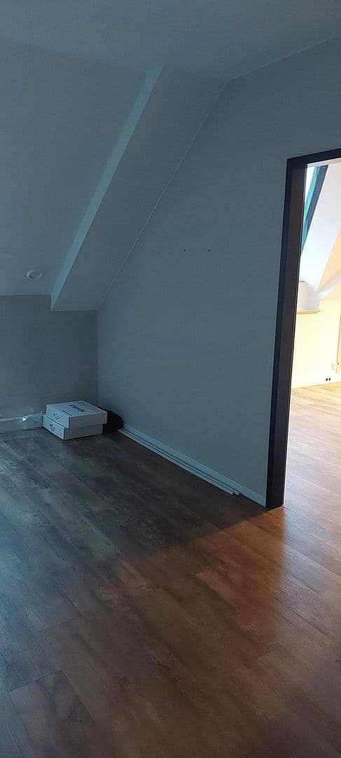 Pronájem kanceláře 950 m², Führser Mühlweg 70, 31582, Nienburg/Weser, Dolní Sasko Pronájem kanceláře 950 m², Führser Mühlweg 70, 31582, Nienburg/Weser, Dolní Sasko