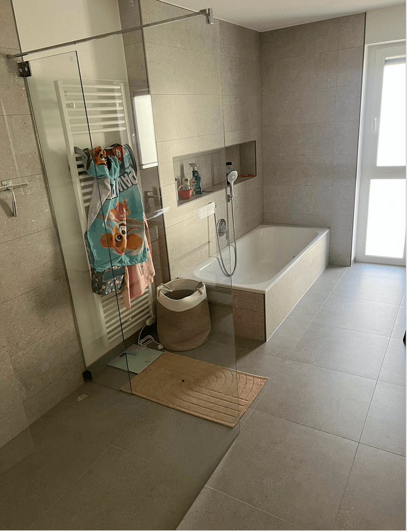 Pronájem domu 185 m², pozemek 222 m², Offenburg, Bádensko-Württembersko Pronájem domu 185 m², pozemek 222 m², Offenburg, Bádensko-Württembersko