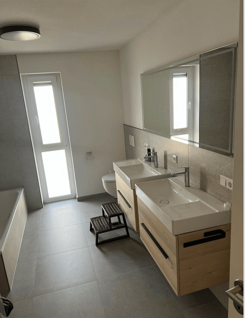 Pronájem domu 185 m², pozemek 222 m², Offenburg, Bádensko-Württembersko Pronájem domu 185 m², pozemek 222 m², Offenburg, Bádensko-Württembersko