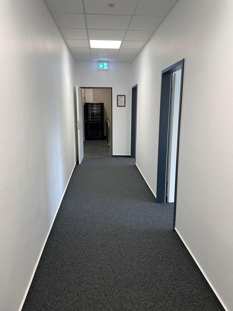 Pronájem kanceláře 150 m², Eleonorenstrasse 2-10, Jülich, Severní Porýní-Vestfálsko Pronájem kanceláře 150 m², Eleonorenstrasse 2-10, Jülich, Severní Porýní-Vestfálsko