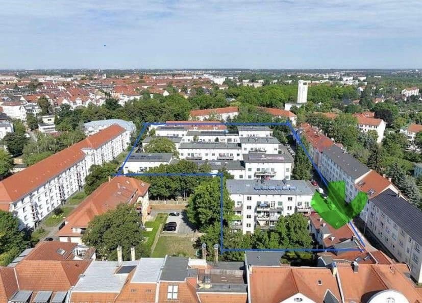 Prodej bytu 4+1 90 m², Adolph-Menzel-Strasse 11, Leipzig, Sasko Prodej bytu 4+1 90 m², Adolph-Menzel-Strasse 11, Leipzig, Sasko