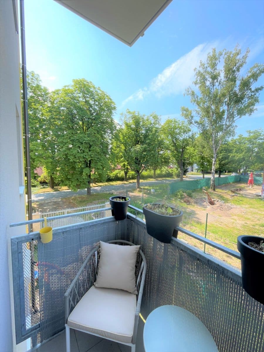 Pronájem bytu 3+kk 80 m², Rakouská, Milovice, Středočeský kraj Pronájem bytu 3+kk 80 m², Rakouská, Milovice, Středočeský kraj