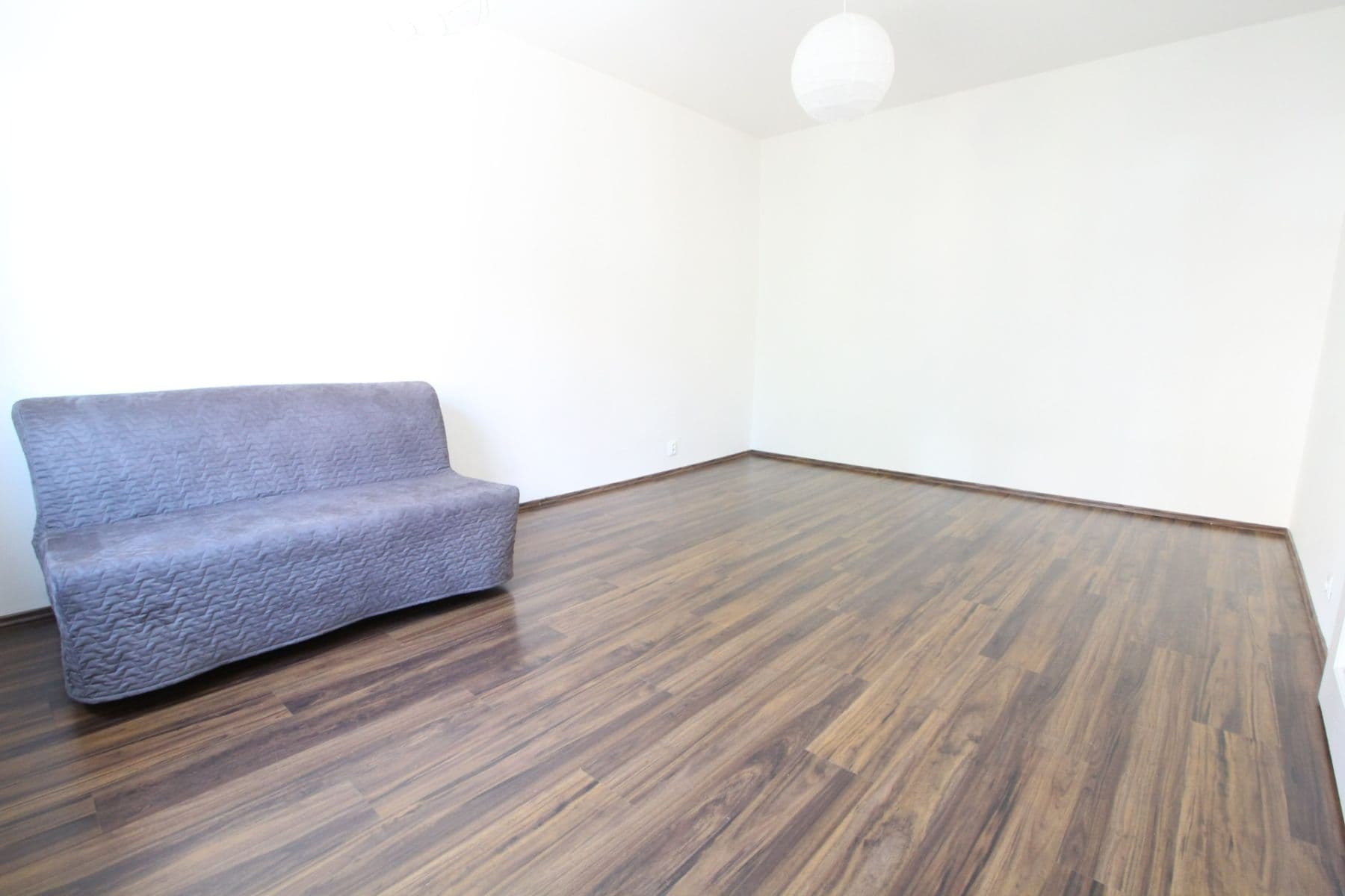 Pronájem bytu 2+kk 54 m², Štěpánkova, Beroun, Středočeský kraj Pronájem bytu 2+kk 54 m², Štěpánkova, Beroun, Středočeský kraj