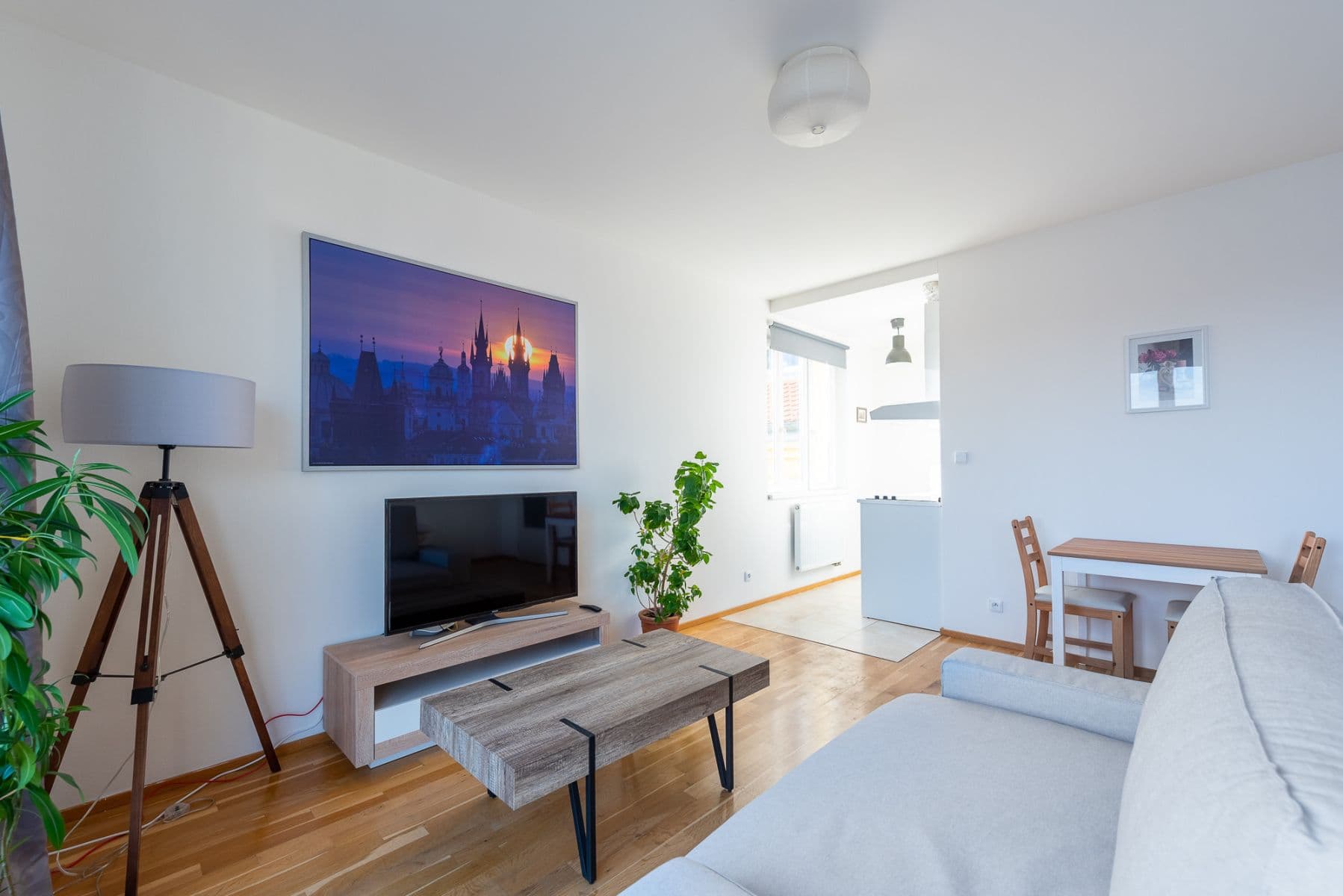 Pronájem bytu 38 m², Šafaříkova, Praha, Praha Pronájem bytu 38 m², Šafaříkova, Praha, Praha