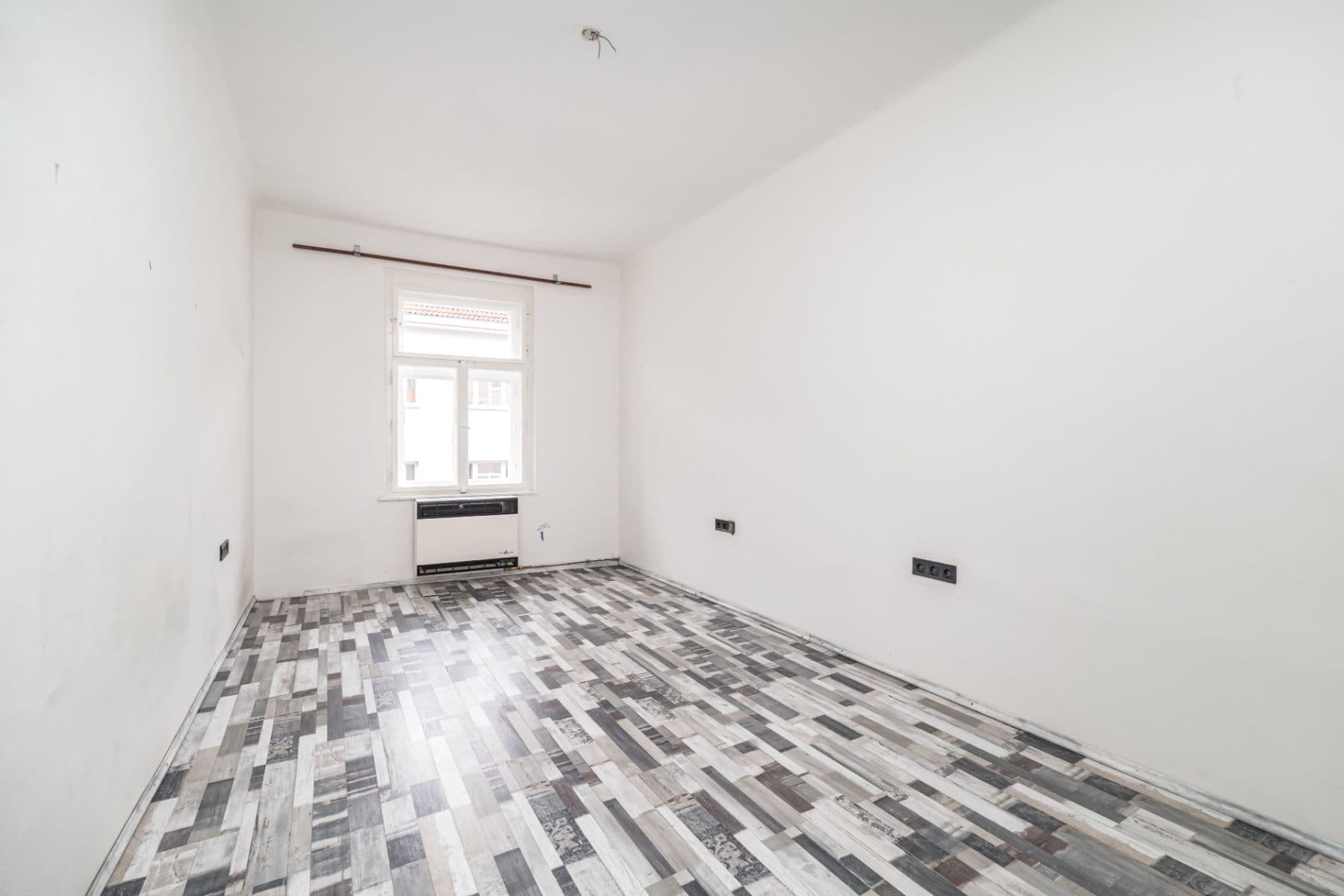 Prodej bytu 3+1 95 m², Horní, Praha, Praha Prodej bytu 3+1 95 m², Horní, Praha, Praha