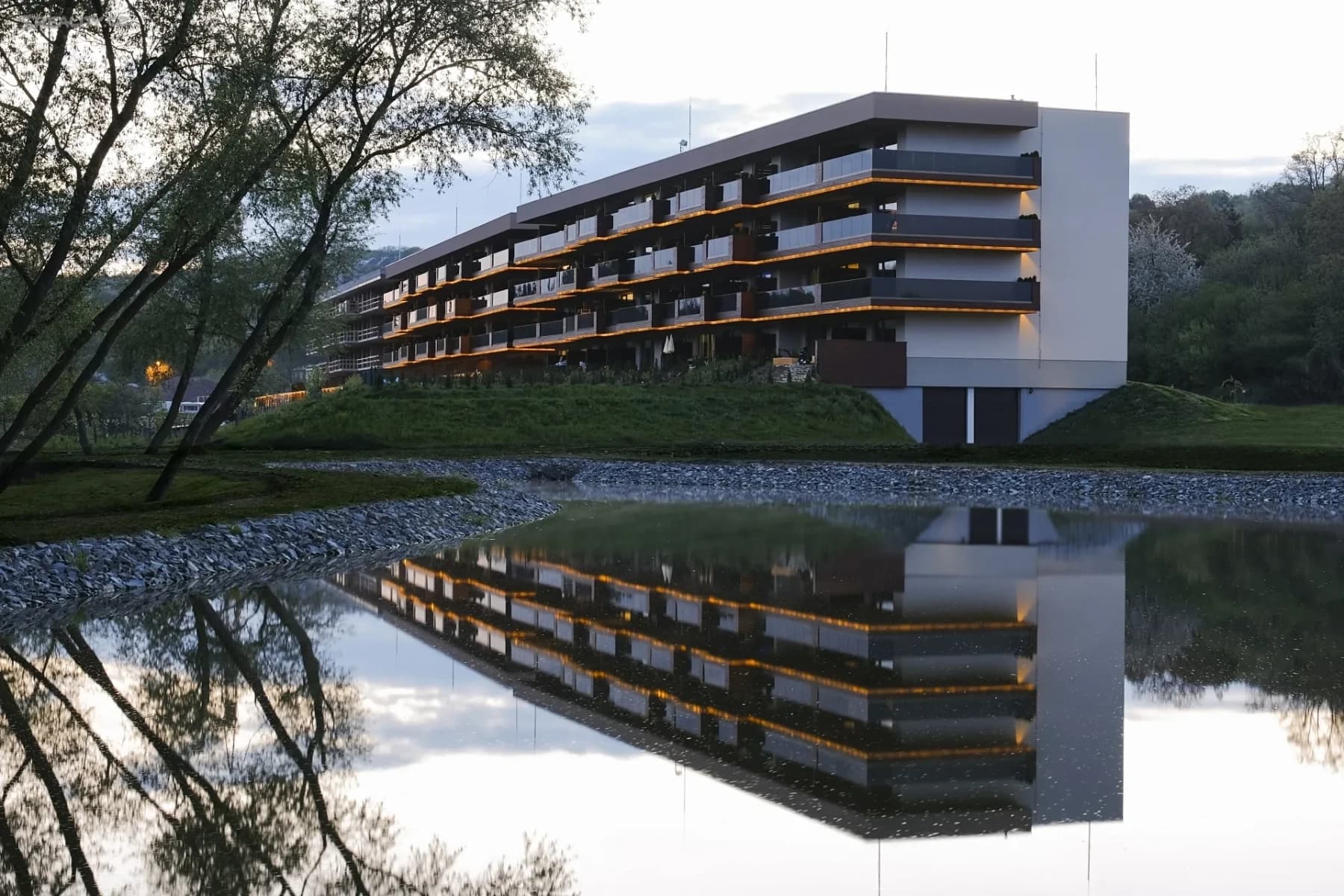 Prodej bytu 2+kk 52 m², Lázeňská, Slaný, Středočeský kraj Prodej bytu 2+kk 52 m², Lázeňská, Slaný, Středočeský kraj