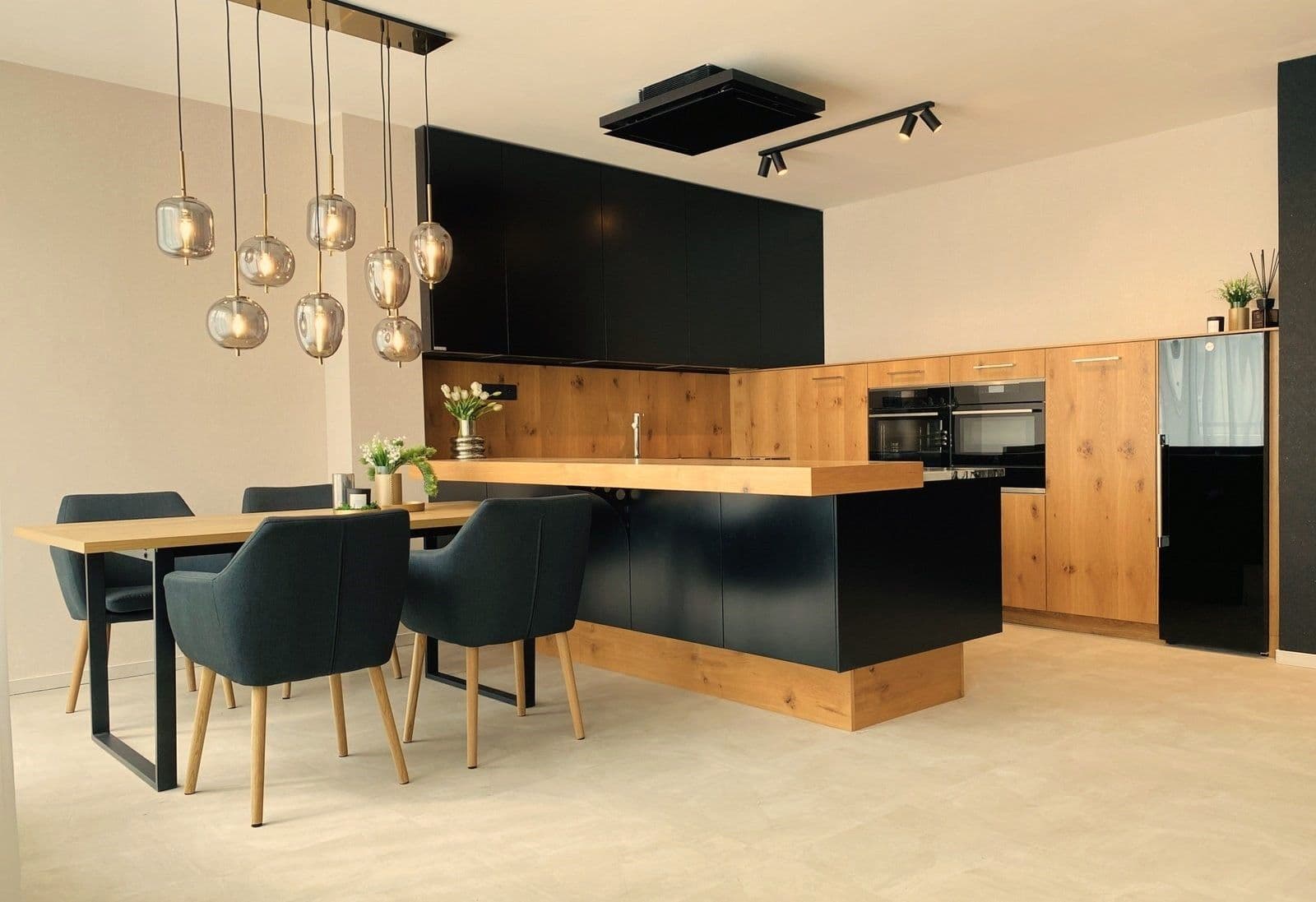 Prodej bytu 3+kk 118 m², V Zeleném údolí, Praha, Praha Prodej bytu 3+kk 118 m², V Zeleném údolí, Praha, Praha