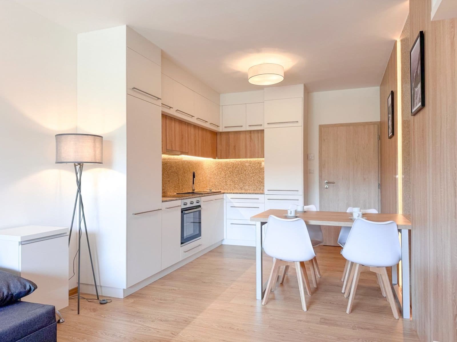 Prodej bytu 2+kk 54 m², Lázeňská, Slaný, Středočeský kraj Prodej bytu 2+kk 54 m², Lázeňská, Slaný, Středočeský kraj