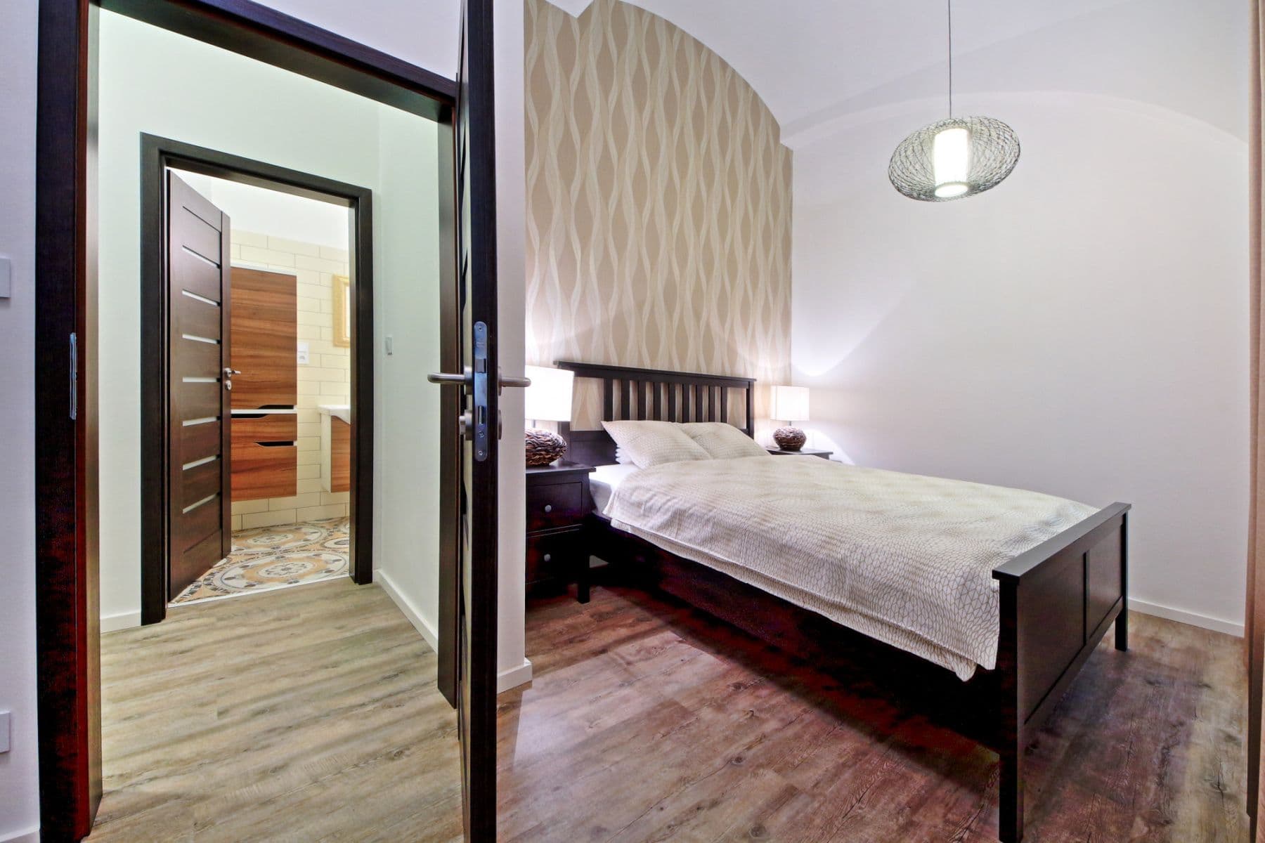 Pronájem bytu 125 m², Smetanovo nábřeží, Praha, Praha Pronájem bytu 125 m², Smetanovo nábřeží, Praha, Praha