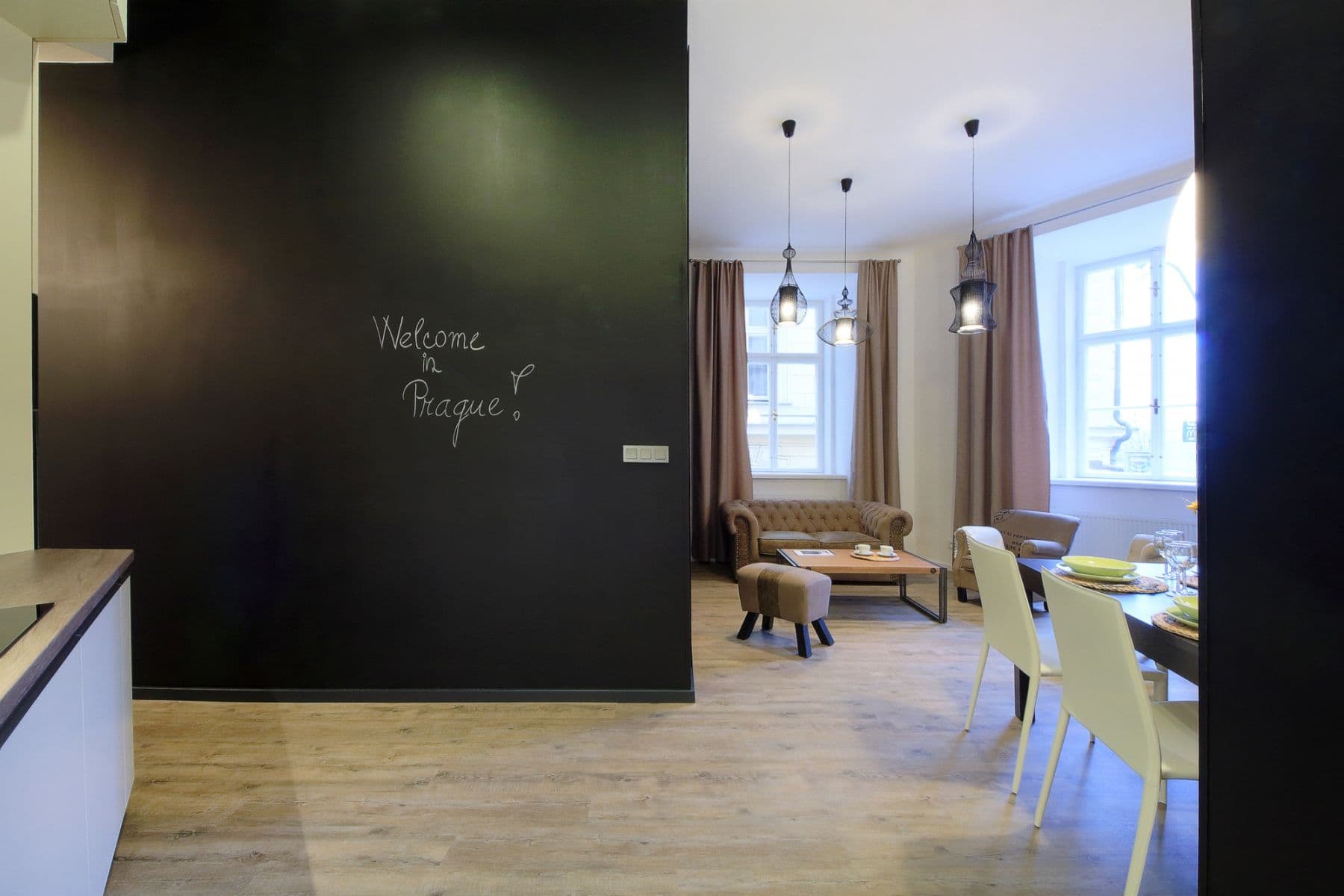 Pronájem bytu 125 m², Smetanovo nábřeží, Praha, Praha Pronájem bytu 125 m², Smetanovo nábřeží, Praha, Praha