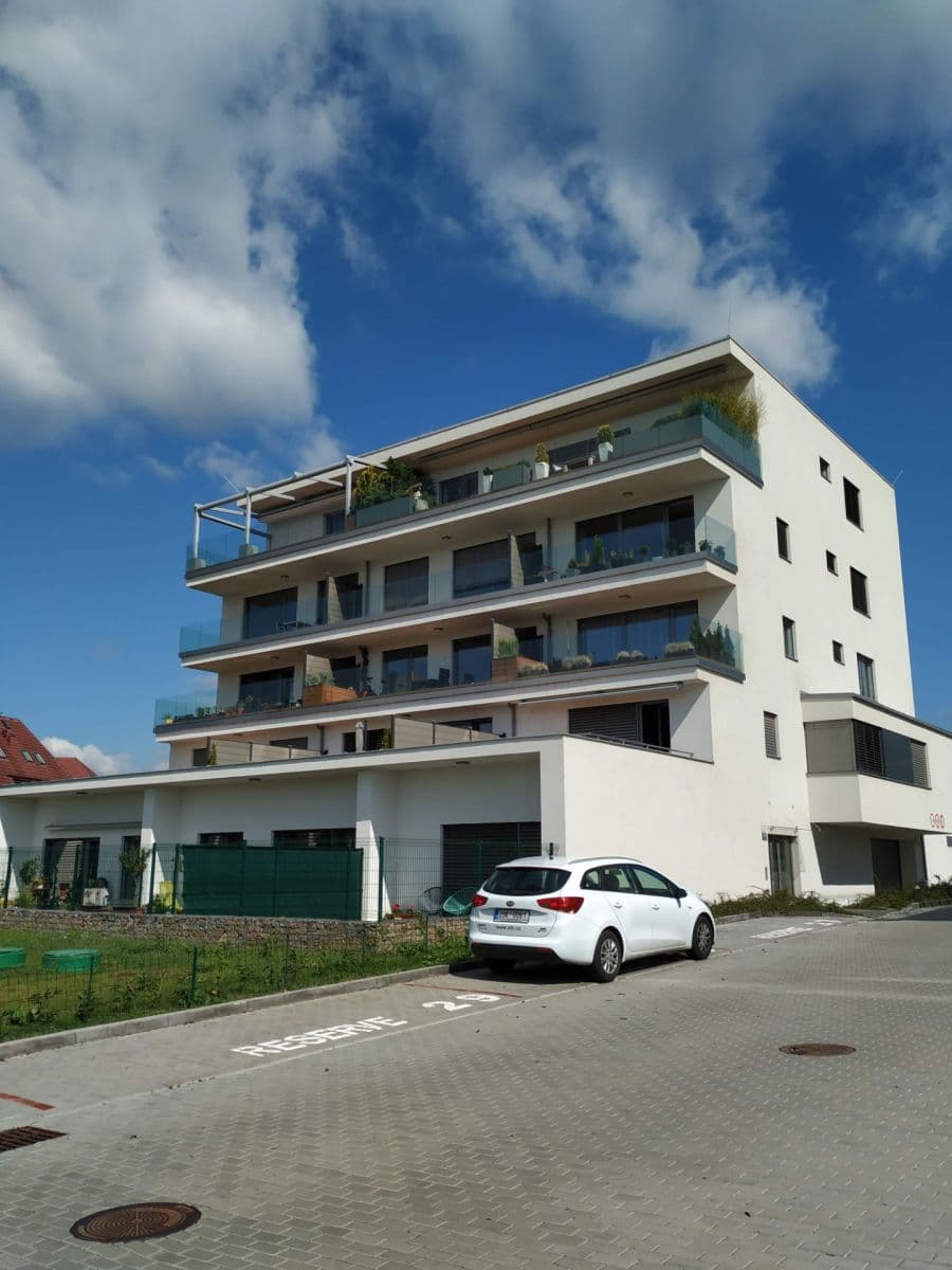 Pronájem bytu 3+kk 87 m², Menšíkova, Brno, Jihomoravský kraj Pronájem bytu 3+kk 87 m², Menšíkova, Brno, Jihomoravský kraj