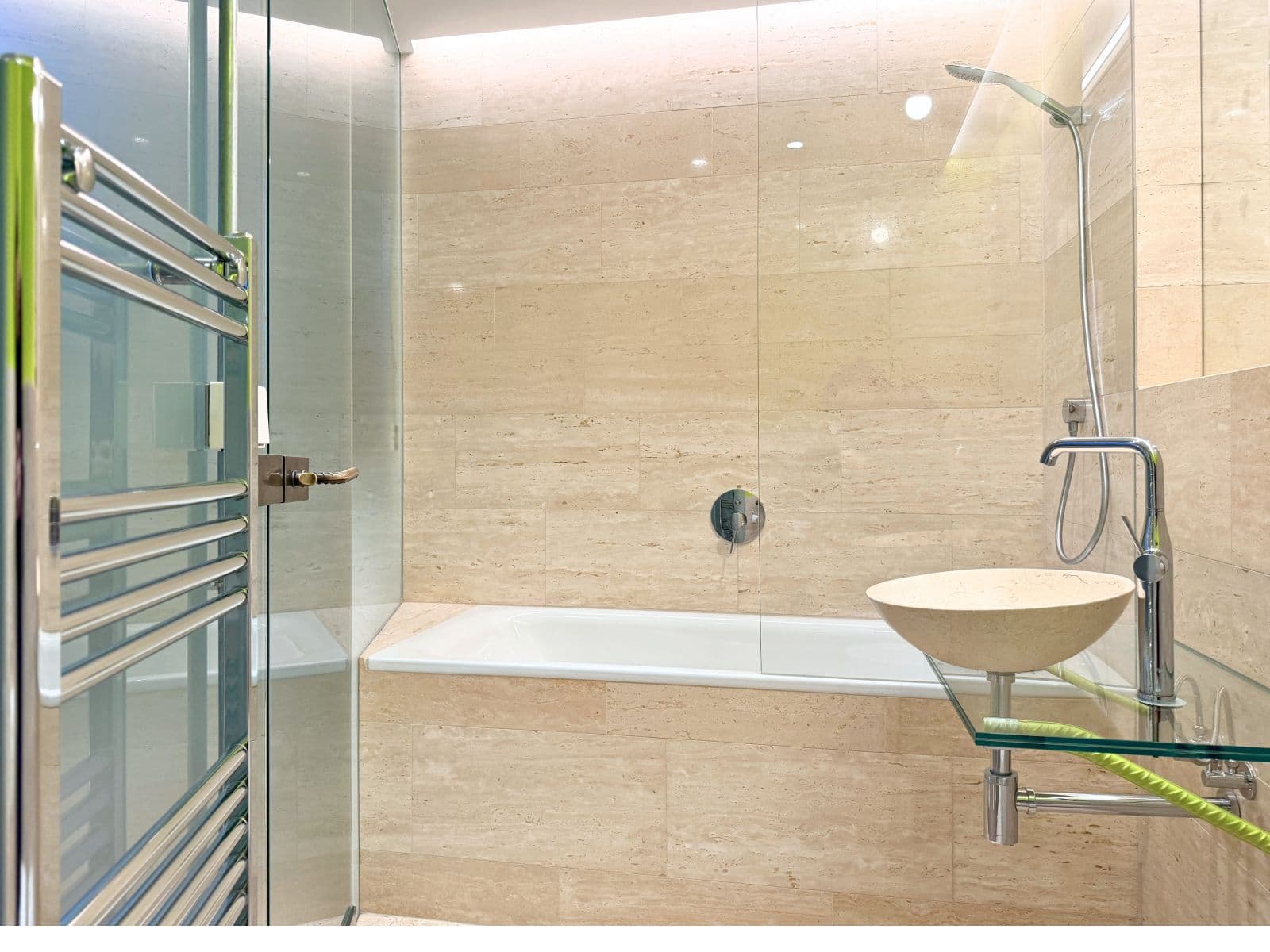 Pronájem bytu 57 m², Komunardů, Praha, Praha Pronájem bytu 57 m², Komunardů, Praha, Praha