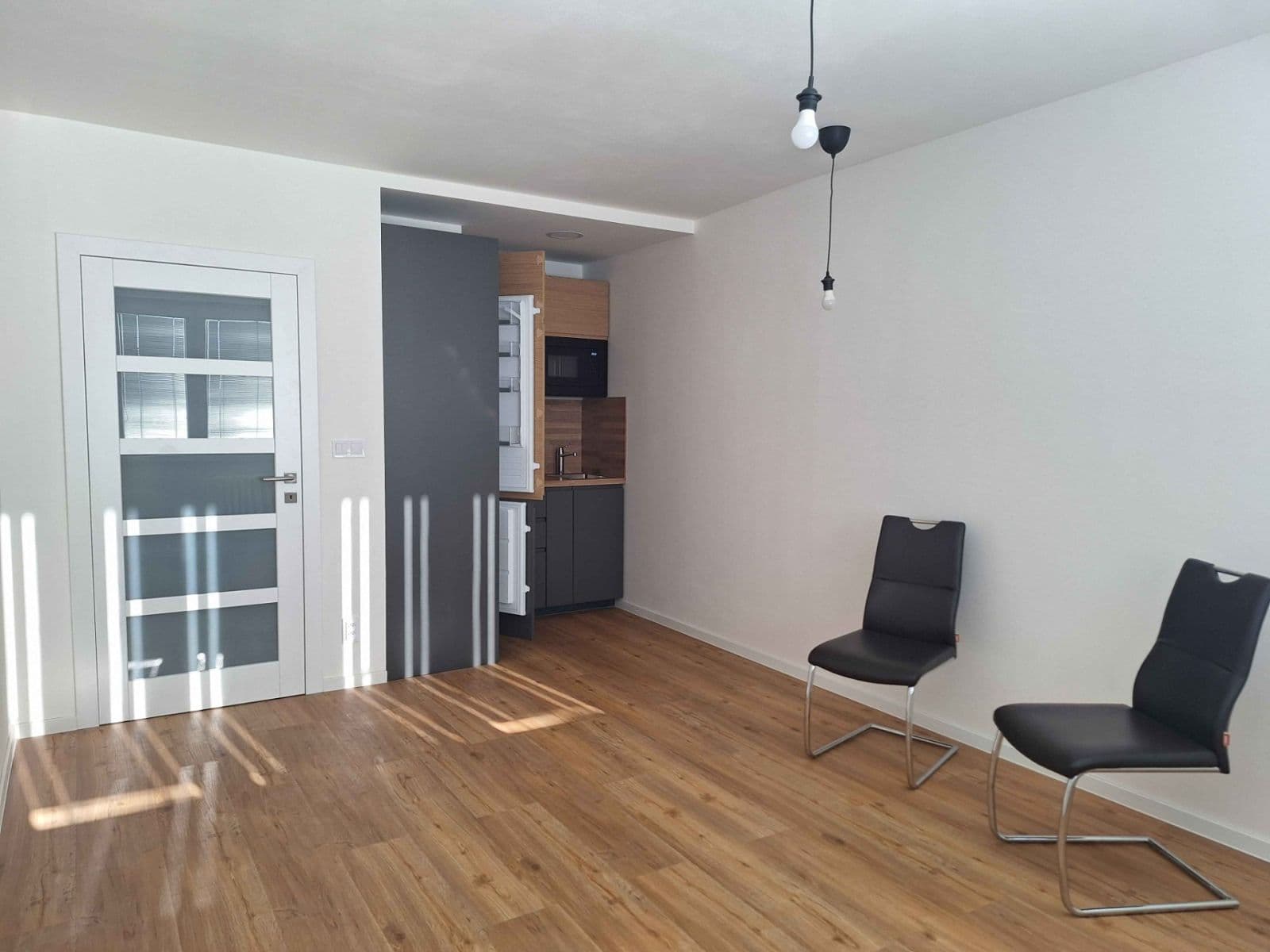 Pronájem bytu 1+kk 27 m², Hlavatého, Praha, Praha Pronájem bytu 1+kk 27 m², Hlavatého, Praha, Praha