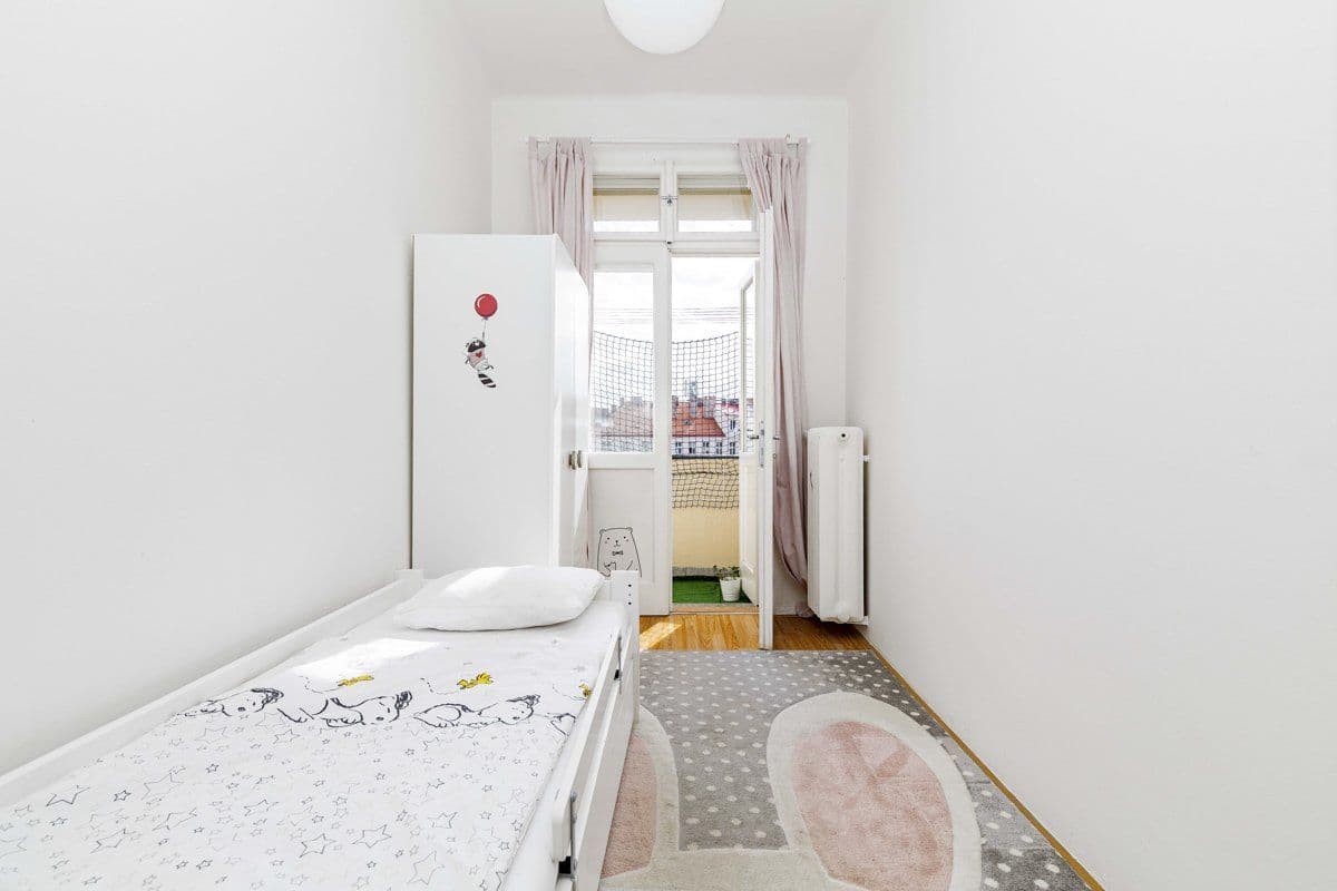 Pronájem bytu 92 m², Štefánikova, Praha, Praha Pronájem bytu 92 m², Štefánikova, Praha, Praha
