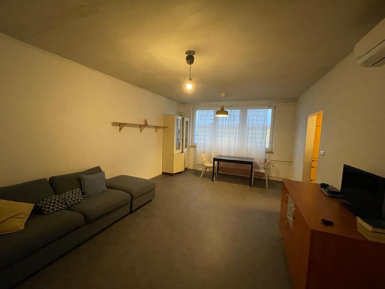 Pronájem bytu 3+1 74 m², Milana Fialy, Ostrava, Moravskoslezský kraj Pronájem bytu 3+1 74 m², Milana Fialy, Ostrava, Moravskoslezský kraj