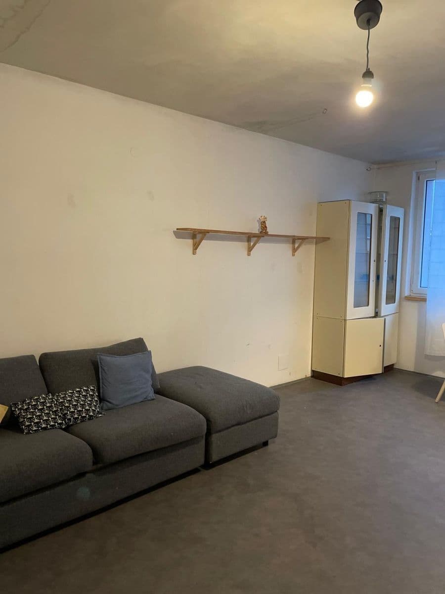 Pronájem bytu 3+1 74 m², Milana Fialy, Ostrava, Moravskoslezský kraj Pronájem bytu 3+1 74 m², Milana Fialy, Ostrava, Moravskoslezský kraj