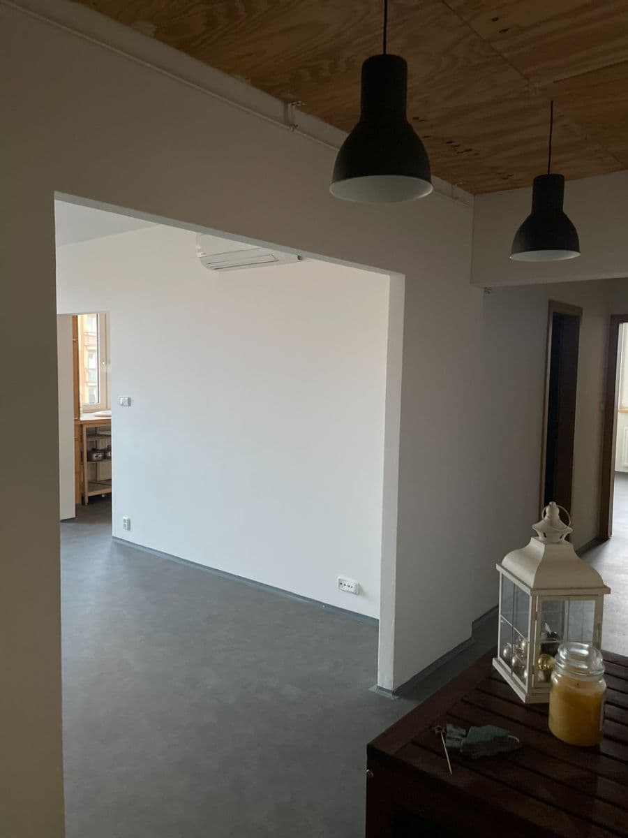 Pronájem bytu 3+1 74 m², Milana Fialy, Ostrava, Moravskoslezský kraj Pronájem bytu 3+1 74 m², Milana Fialy, Ostrava, Moravskoslezský kraj