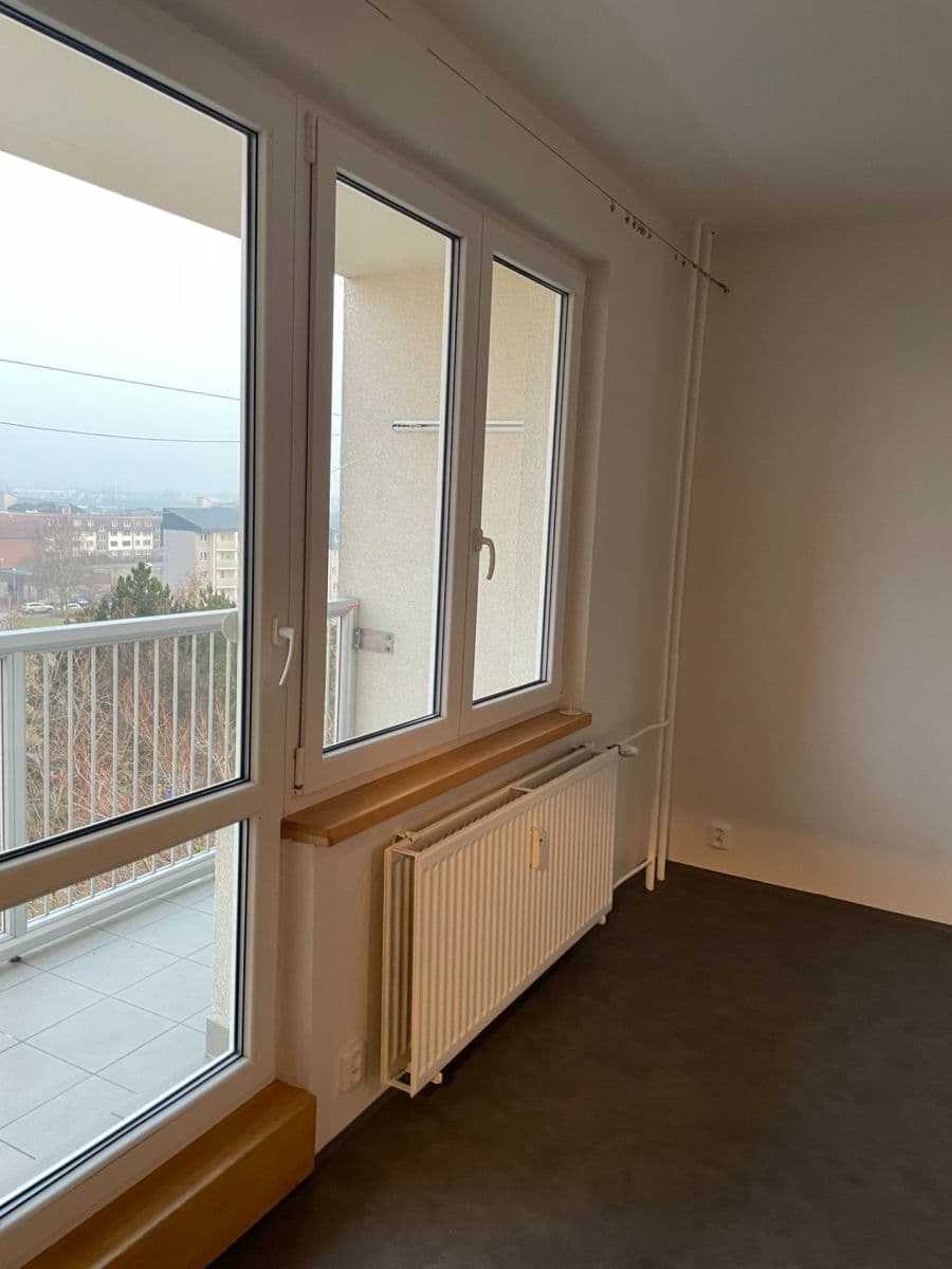 Pronájem bytu 3+1 74 m², Milana Fialy, Ostrava, Moravskoslezský kraj Pronájem bytu 3+1 74 m², Milana Fialy, Ostrava, Moravskoslezský kraj