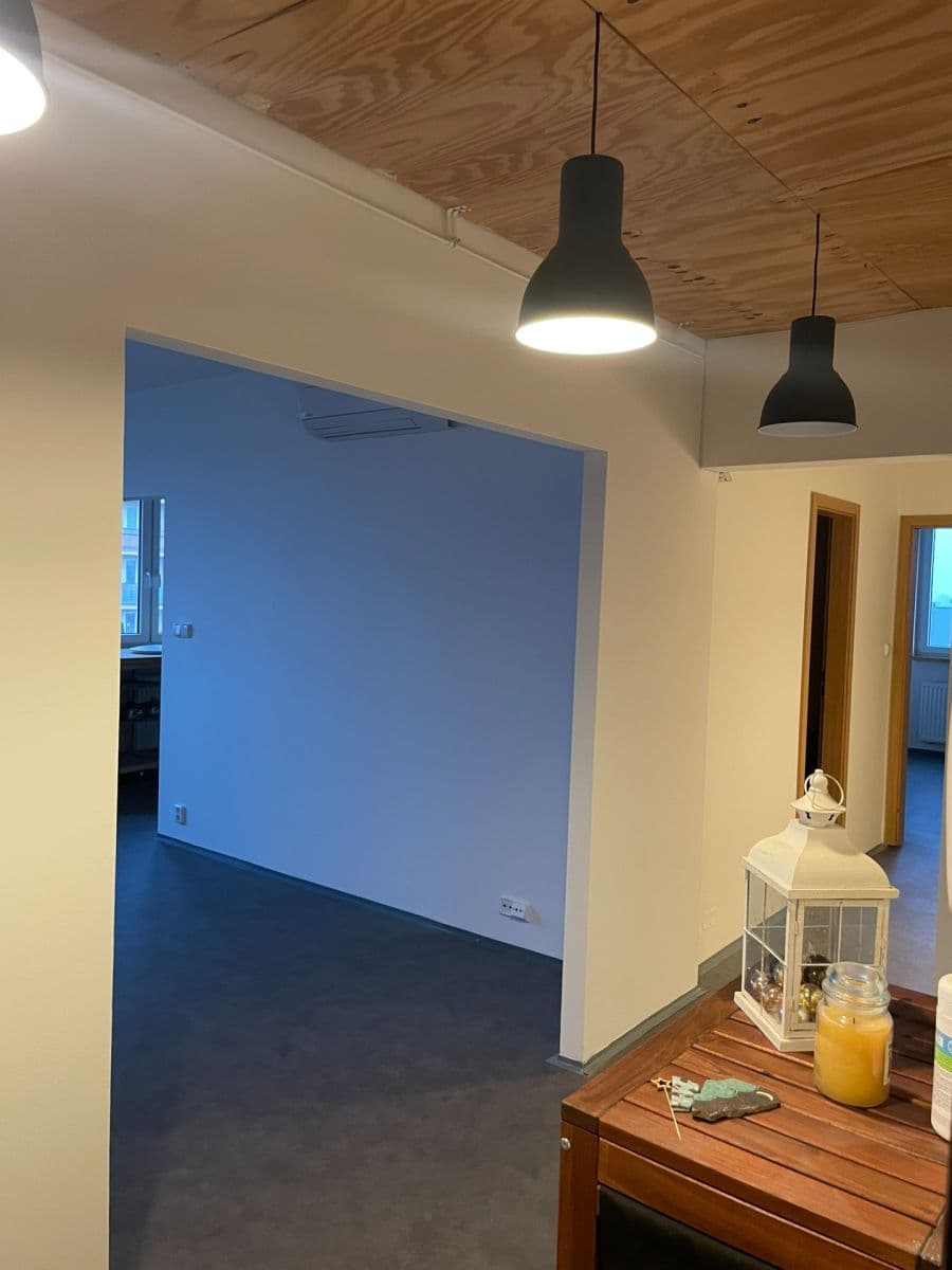 Pronájem bytu 3+1 74 m², Milana Fialy, Ostrava, Moravskoslezský kraj Pronájem bytu 3+1 74 m², Milana Fialy, Ostrava, Moravskoslezský kraj