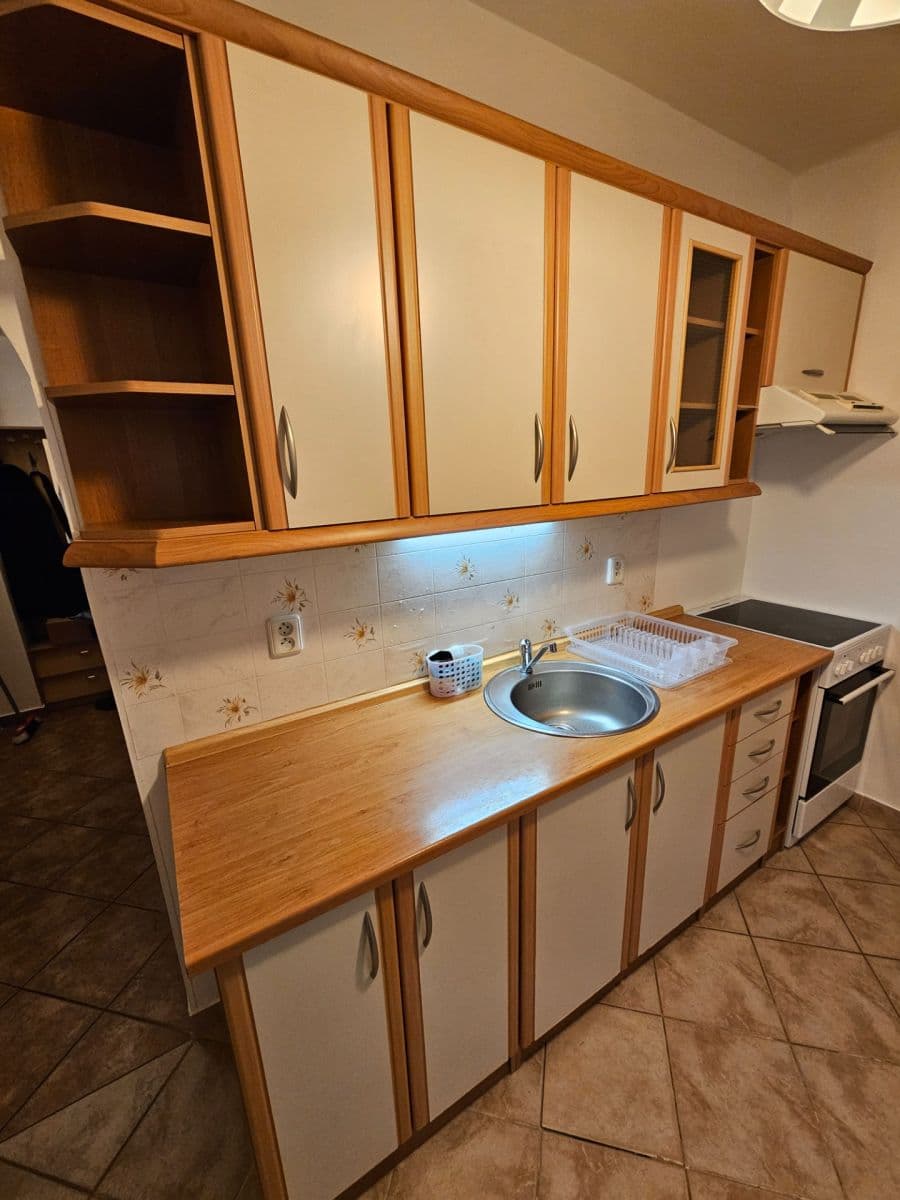 Pronájem bytu 1+1 34 m², Františka Kadlece, Praha, Praha Pronájem bytu 1+1 34 m², Františka Kadlece, Praha, Praha