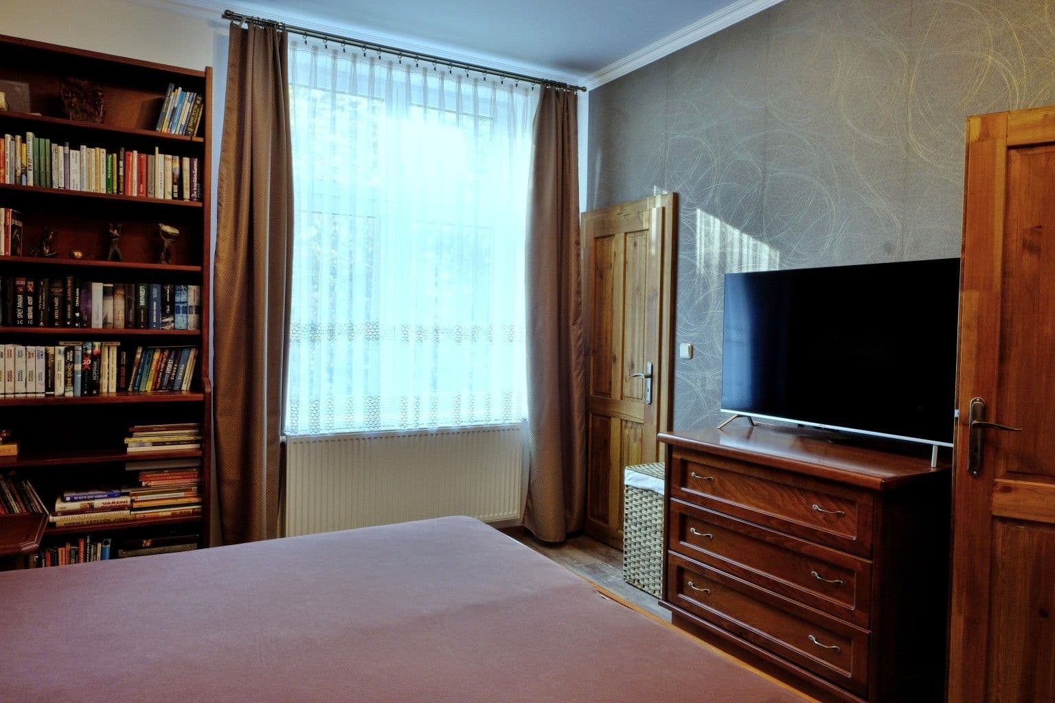 Pronájem bytu 3+kk 96 m², Ouvalova, Slaný, Středočeský kraj Pronájem bytu 3+kk 96 m², Ouvalova, Slaný, Středočeský kraj