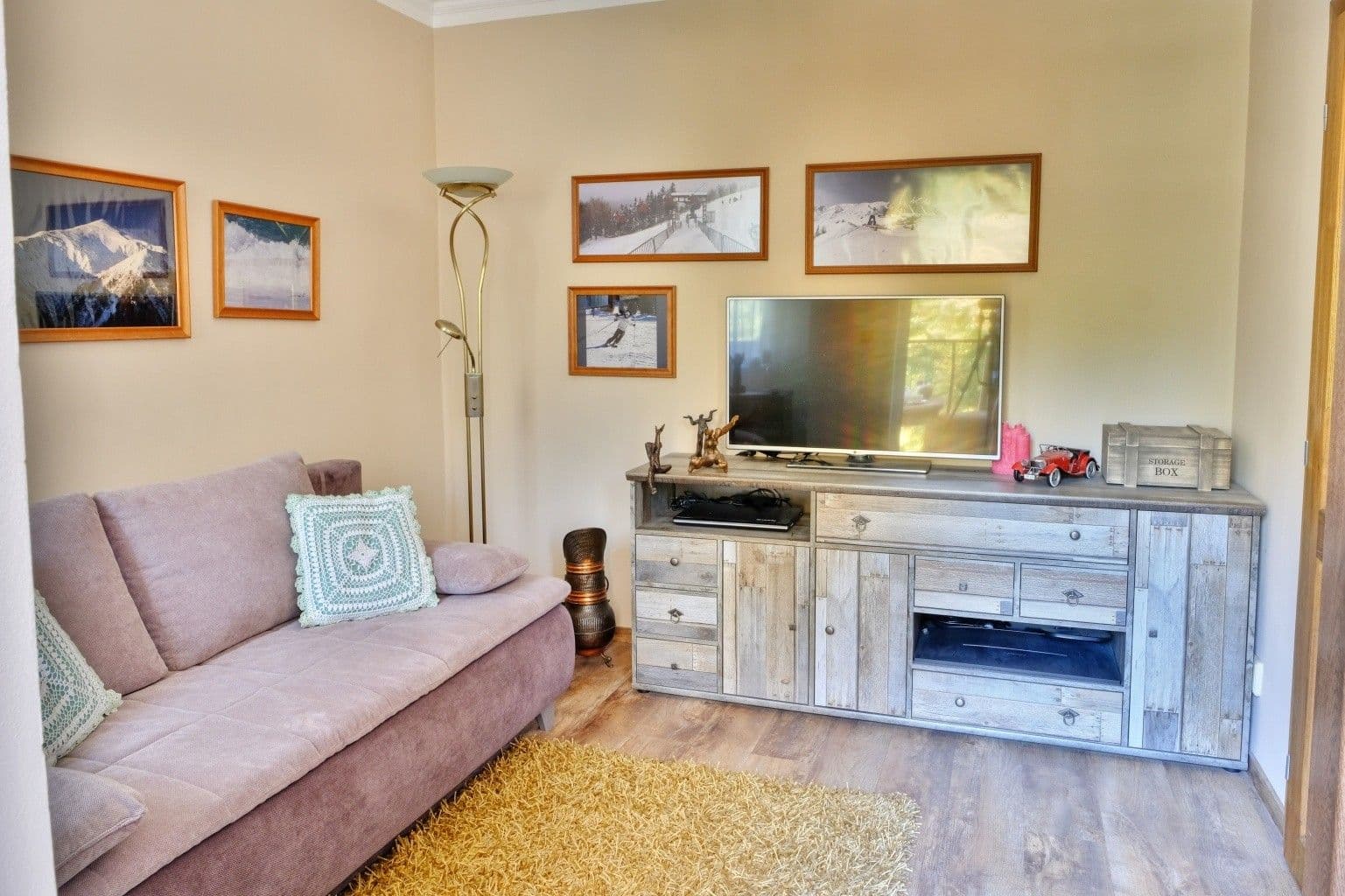 Pronájem bytu 3+kk 96 m², Ouvalova, Slaný, Středočeský kraj Pronájem bytu 3+kk 96 m², Ouvalova, Slaný, Středočeský kraj