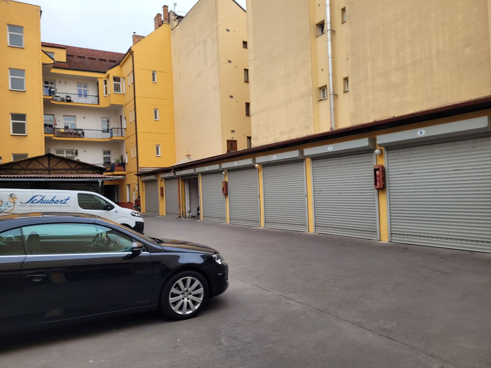 Pronájem garáže 15 m², Na Bělidle, Praha, Praha Pronájem garáže 15 m², Na Bělidle, Praha, Praha