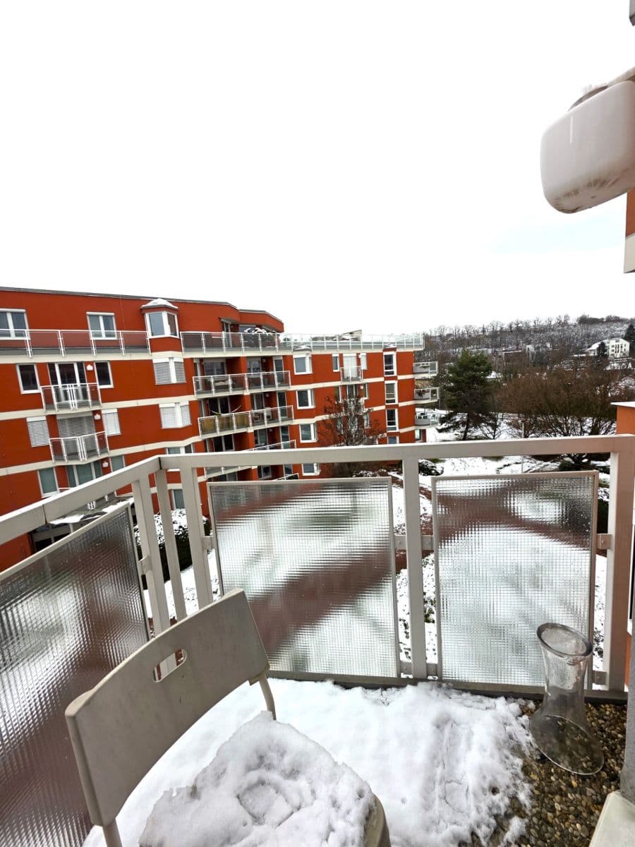 Pronájem bytu 1+kk 44 m², U Kříže, Praha, Praha Pronájem bytu 1+kk 44 m², U Kříže, Praha, Praha