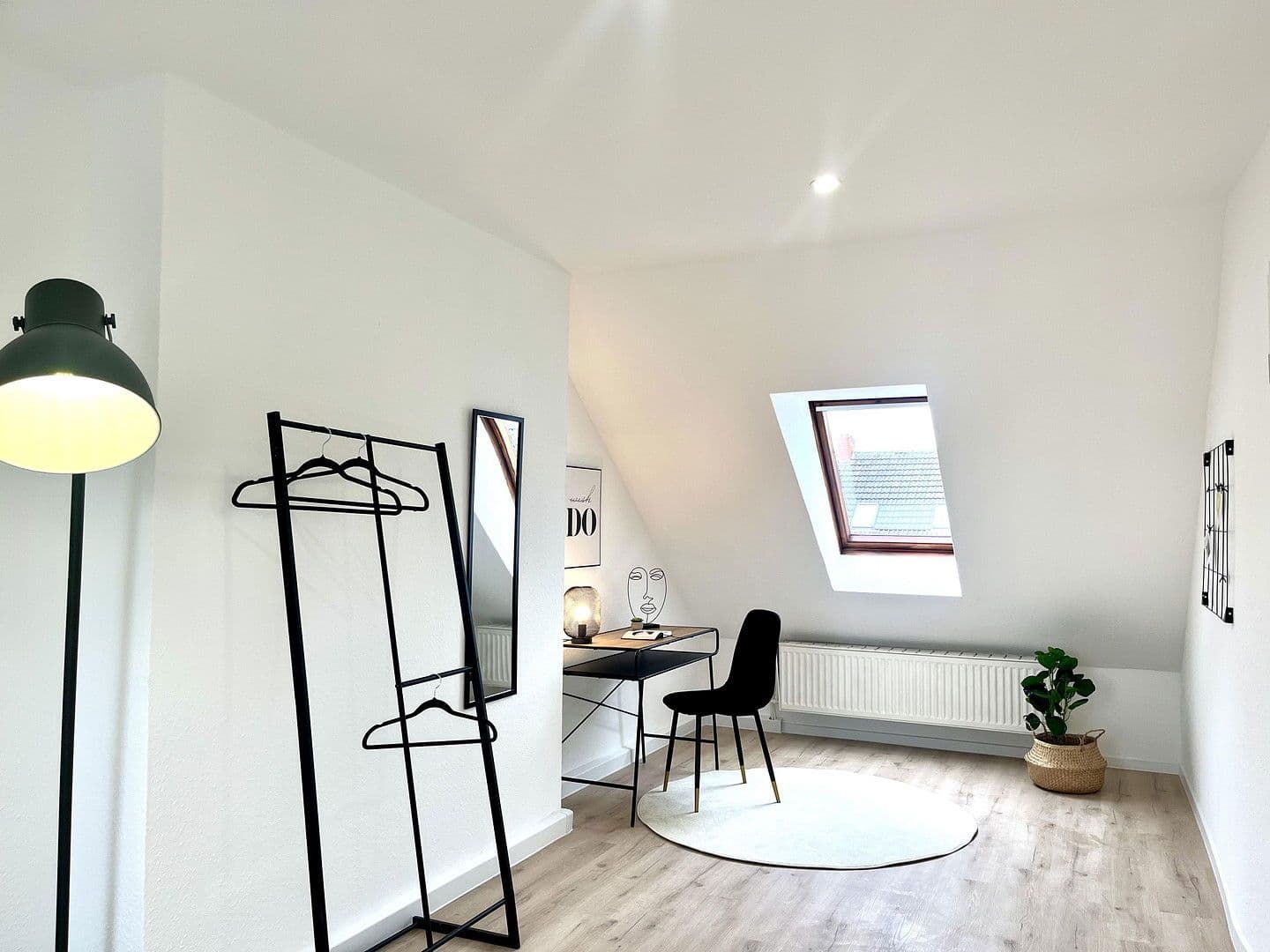 Prodej domu 115 m², pozemek 180 m², Bremen, Bremen Prodej domu 115 m², pozemek 180 m², Bremen, Bremen