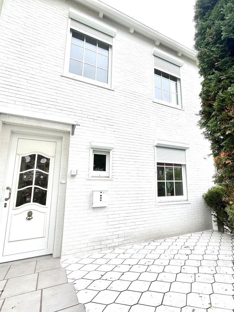 Prodej domu 115 m², pozemek 180 m², Bremen, Bremen Prodej domu 115 m², pozemek 180 m², Bremen, Bremen