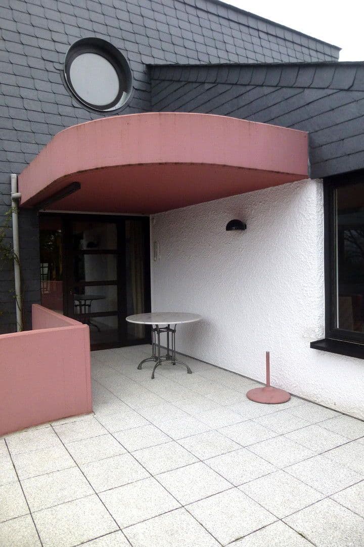 Prodej domu 190 m², pozemek 1.179 m², Niedernhausen, Hessen Prodej domu 190 m², pozemek 1.179 m², Niedernhausen, Hessen