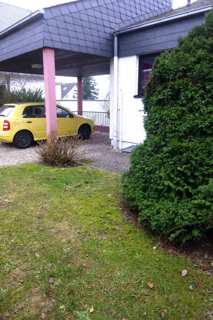 Prodej domu 190 m², pozemek 1.179 m², Niedernhausen, Hessen Prodej domu 190 m², pozemek 1.179 m², Niedernhausen, Hessen