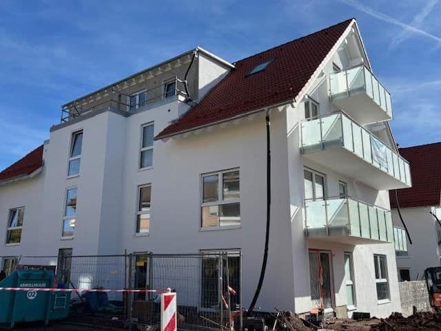 Prodej bytu 4+1 105 m², Herzog-Eugen-Straße 34, Freudenstadt, Bádensko-Württembersko Prodej bytu 4+1 105 m², Herzog-Eugen-Straße 34, Freudenstadt, Bádensko-Württembersko