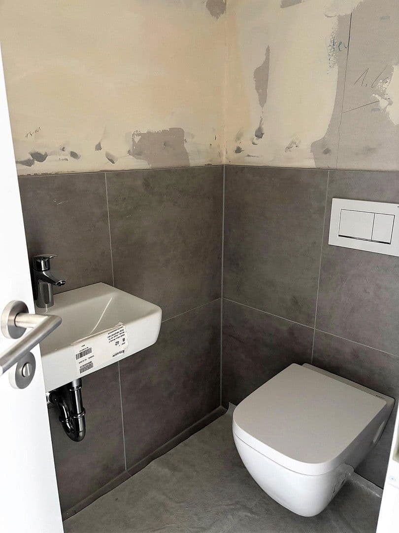 Prodej bytu 4+1 105 m², Herzog-Eugen-Straße 34, Freudenstadt, Bádensko-Württembersko Prodej bytu 4+1 105 m², Herzog-Eugen-Straße 34, Freudenstadt, Bádensko-Württembersko