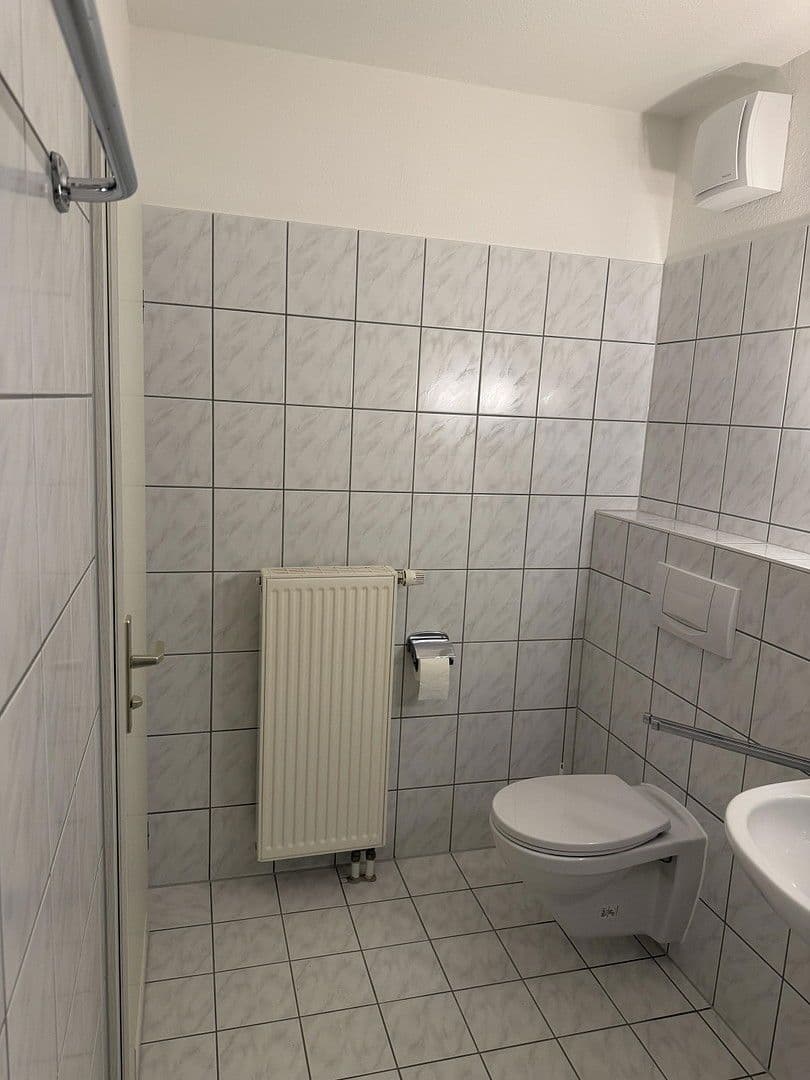 Pronájem bytu 2+1 52 m², Am Bach 15, Eisenach, Durynsko Pronájem bytu 2+1 52 m², Am Bach 15, Eisenach, Durynsko