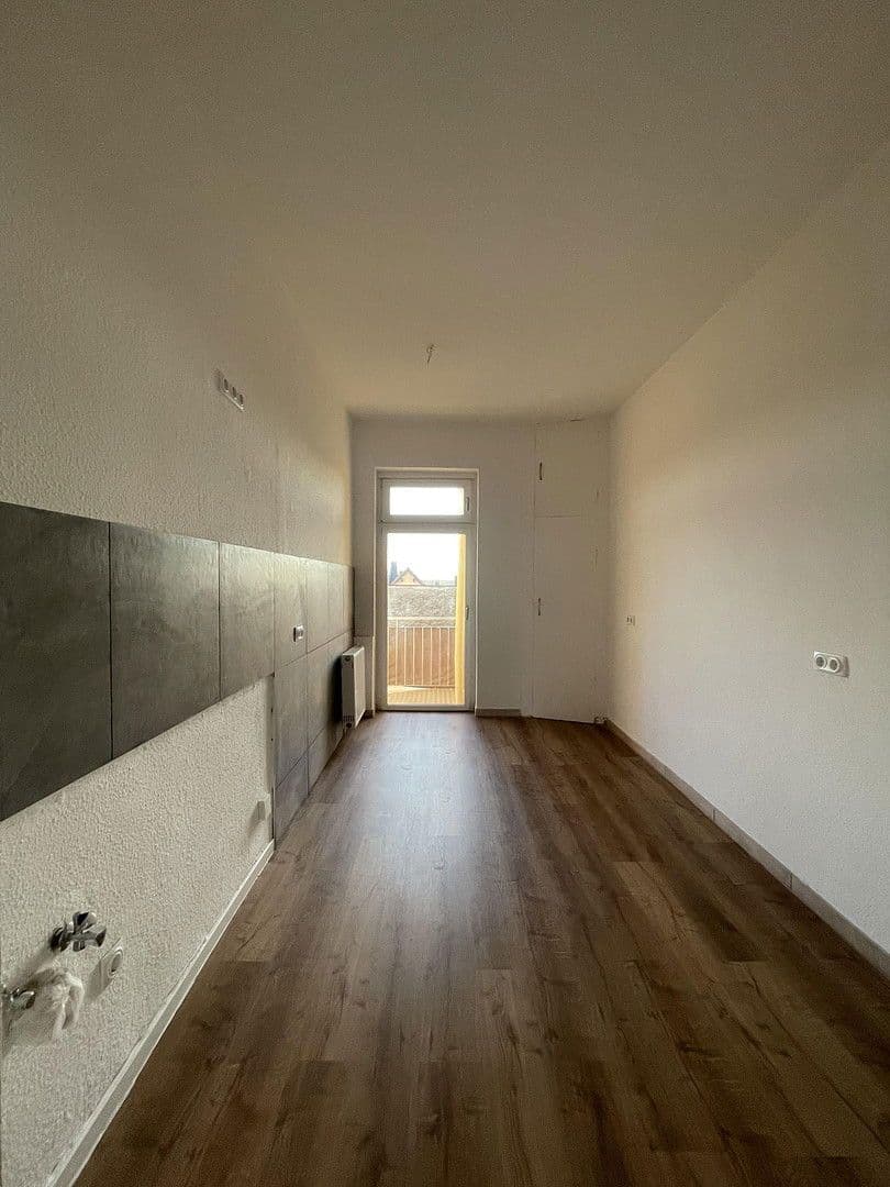 Pronájem bytu 3+1 84 m², Pestalozzistraße 5, Schkeuditz, Sasko Pronájem bytu 3+1 84 m², Pestalozzistraße 5, Schkeuditz, Sasko