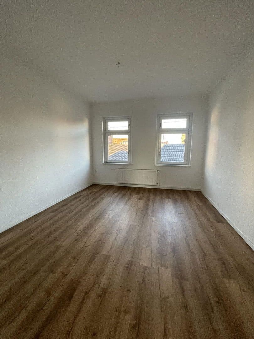 Pronájem bytu 3+1 84 m², Pestalozzistraße 5, Schkeuditz, Sasko Pronájem bytu 3+1 84 m², Pestalozzistraße 5, Schkeuditz, Sasko